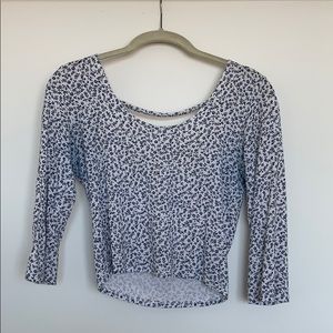 Floral Cropped 3/4 Sleeved Tee